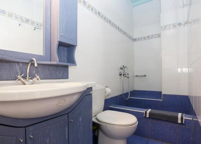 On The Rocks W Hot Tub At Cavo Delos Agios Ioannis Diakoftis