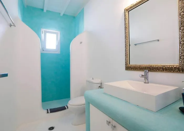 On The Rocks W Hot Tub At Cavo Delos Agios Ioannis Diakoftis