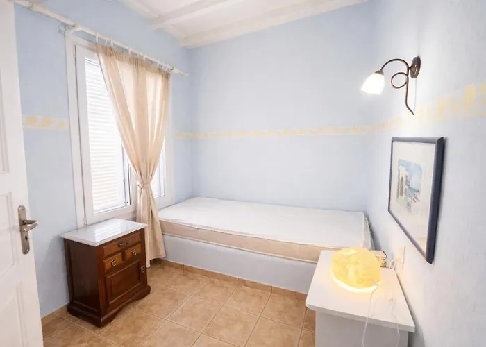 Villa On The Rocks W Hot Tub At Cavo Delos