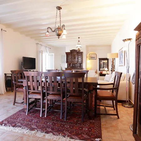 On The Rocks W Hot Tub At Cavo Delos * Agios Ioannis Diakoftis