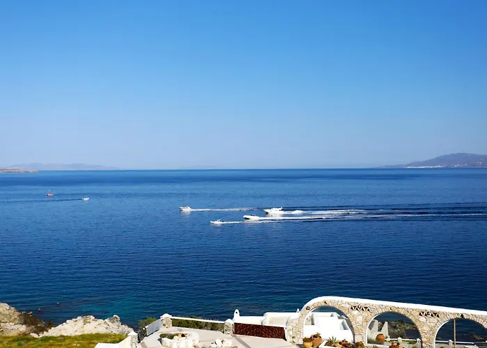 On The Rocks W Hot Tub At Cavo Delos Villa