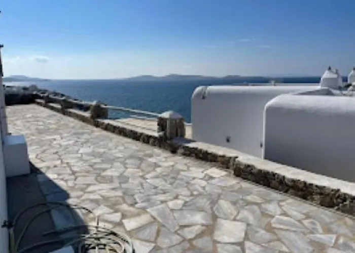 On The Rocks W Hot Tub At Cavo Delos *